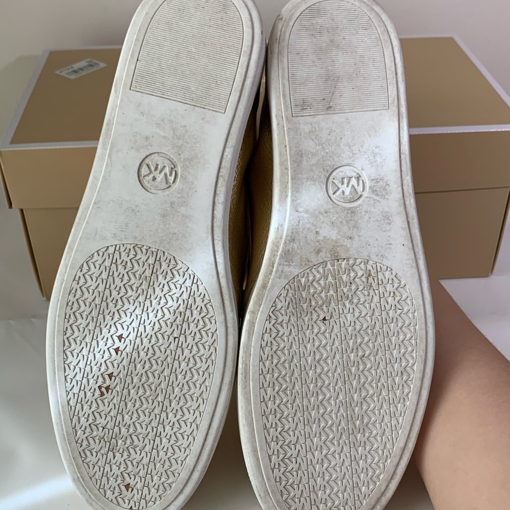 MK SLIP ON - Picture 5 of 6